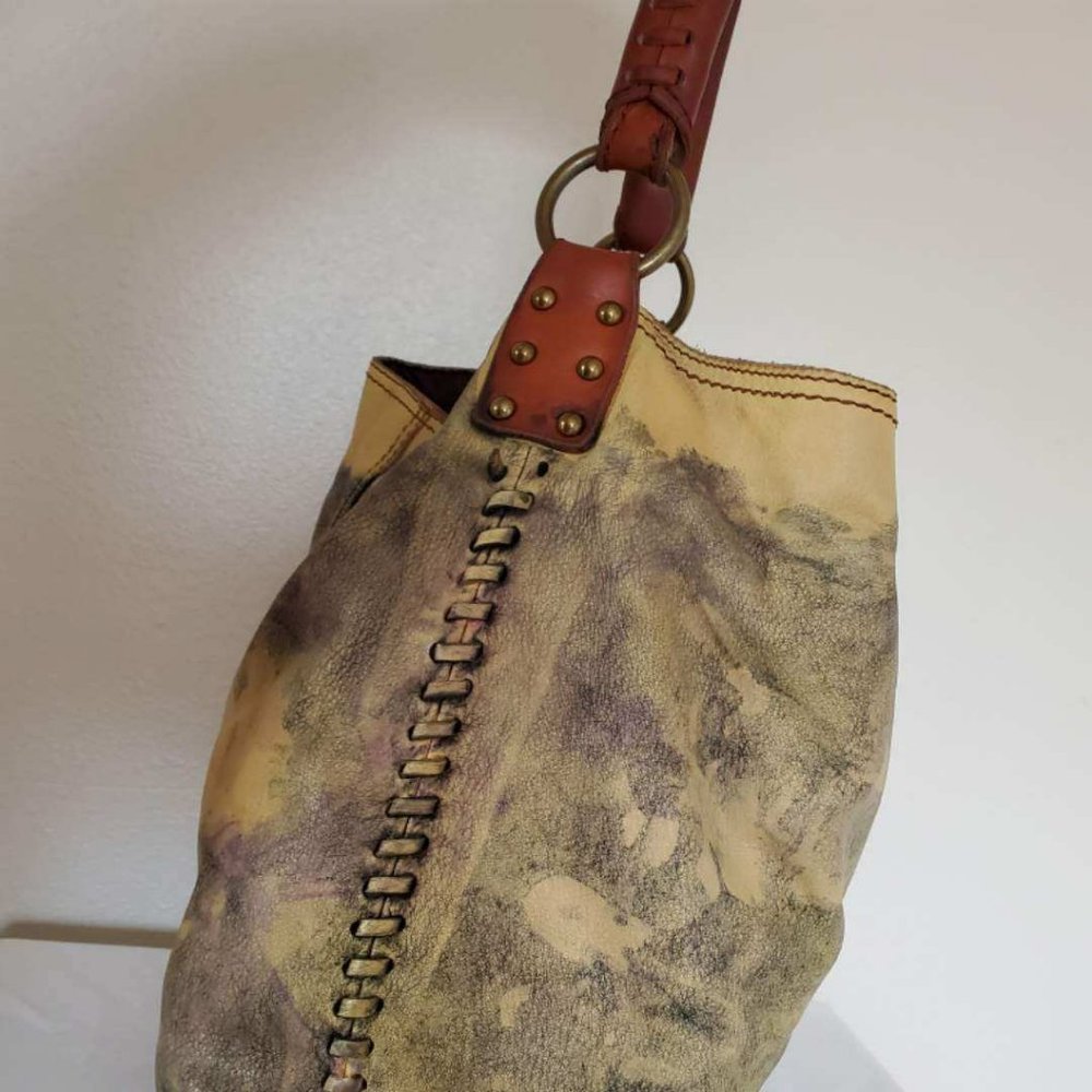 ****** SOLD ********* - Picture 4 of 9